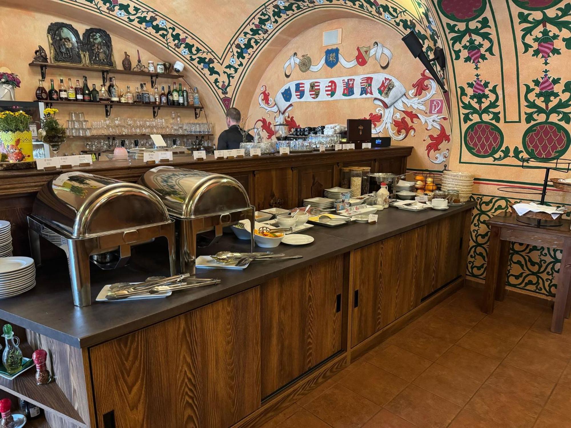 Hotel Grand Viglas Зволен Экстерьер фото